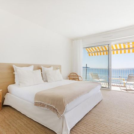 Belle Vue Hotel 카발레르쉬르메르 외부 사진